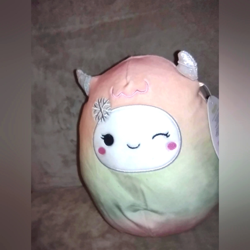 🆕 Winter YARA YETI  7.5' Squishmallow, NWT